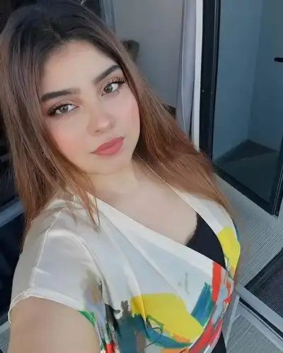 Ladpura Escort